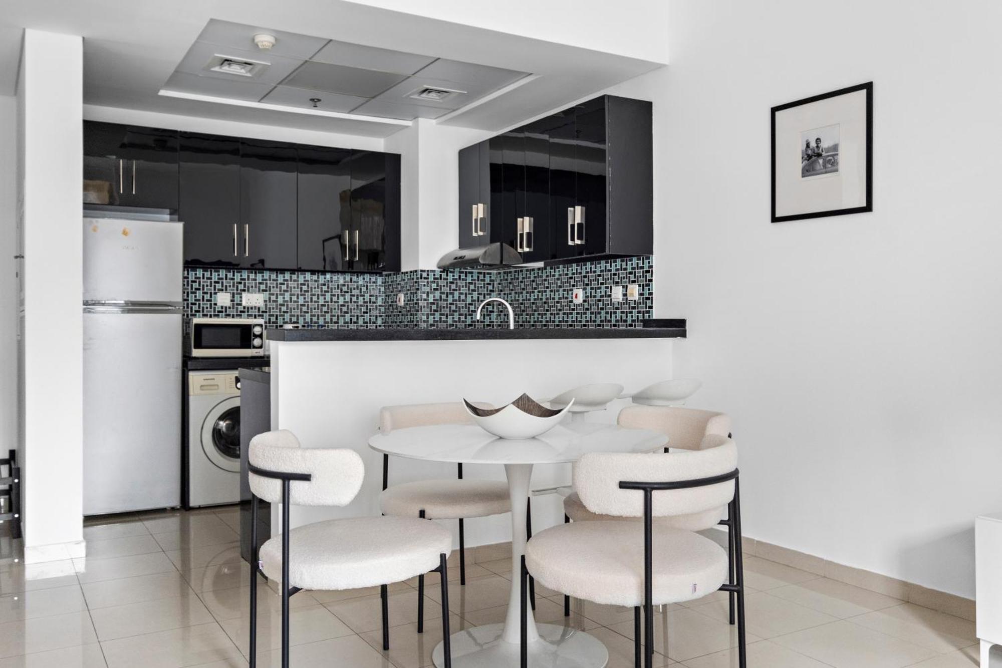 Spacious 1Br Botanica Towers, Dubai Marina Apartment Ngoại thất bức ảnh